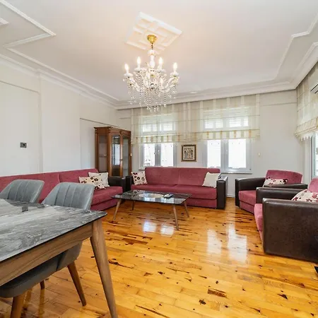 Central And Pleasant Flat In Muratpasa Antalya