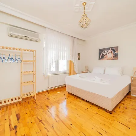 Central And Pleasant Flat In Muratpasa Appartement *